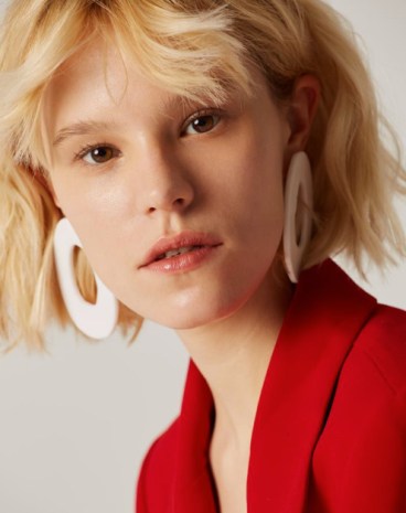 QUOME: kolczyki: kampania ss18.jpg