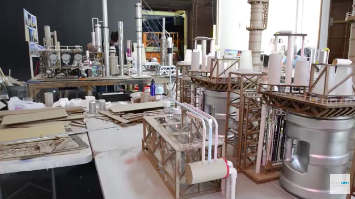 La Chapelle: makieta: fabryki.jpg