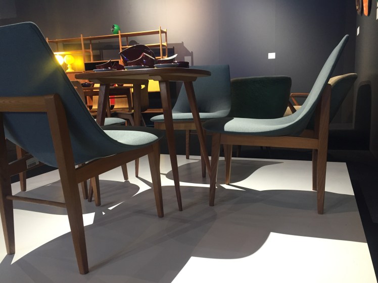 Desa Design Days: komplet foteli łezki.jpg